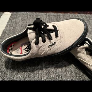 Vans cream suede skate shoe